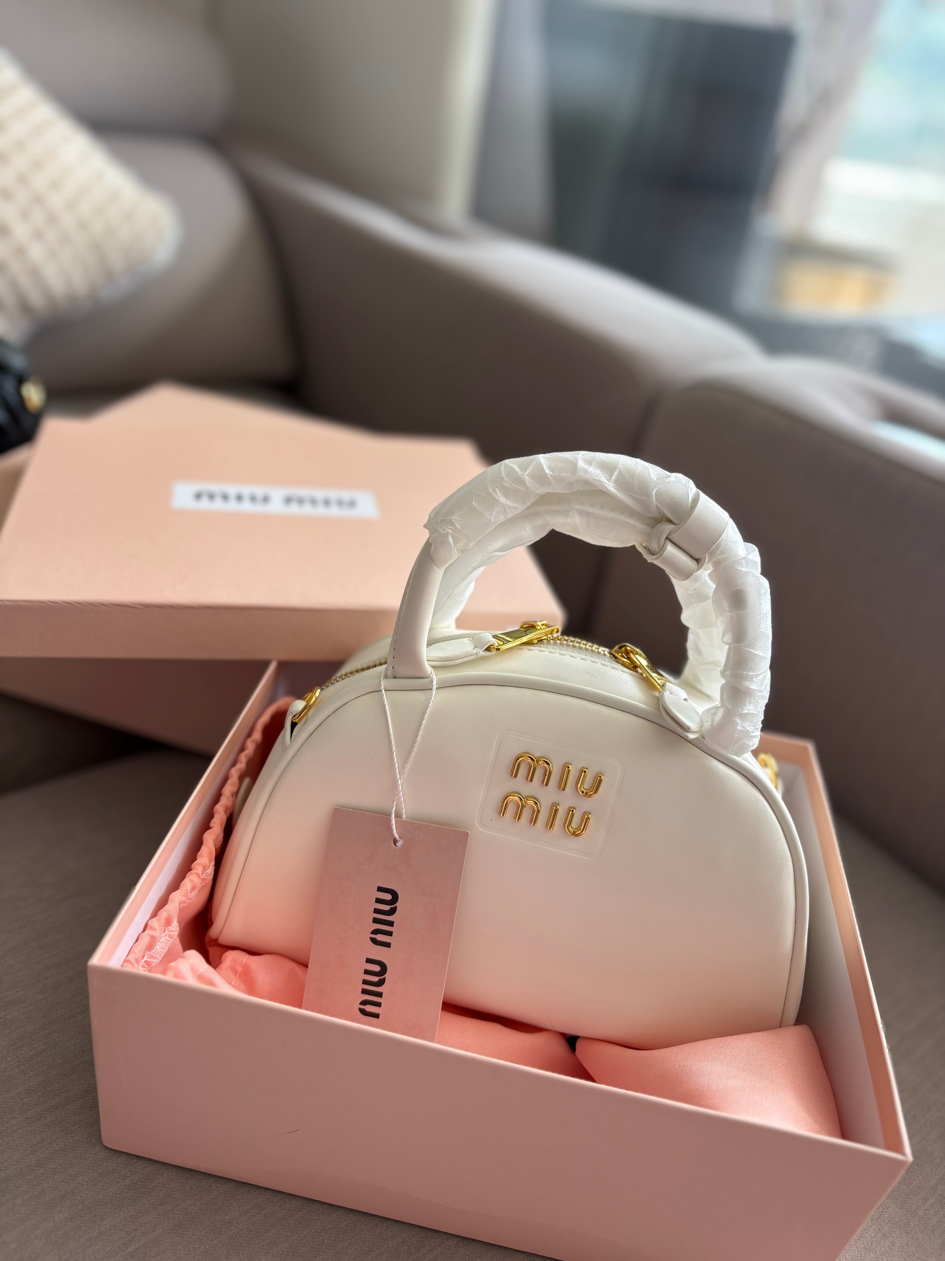 Cartera miu miu